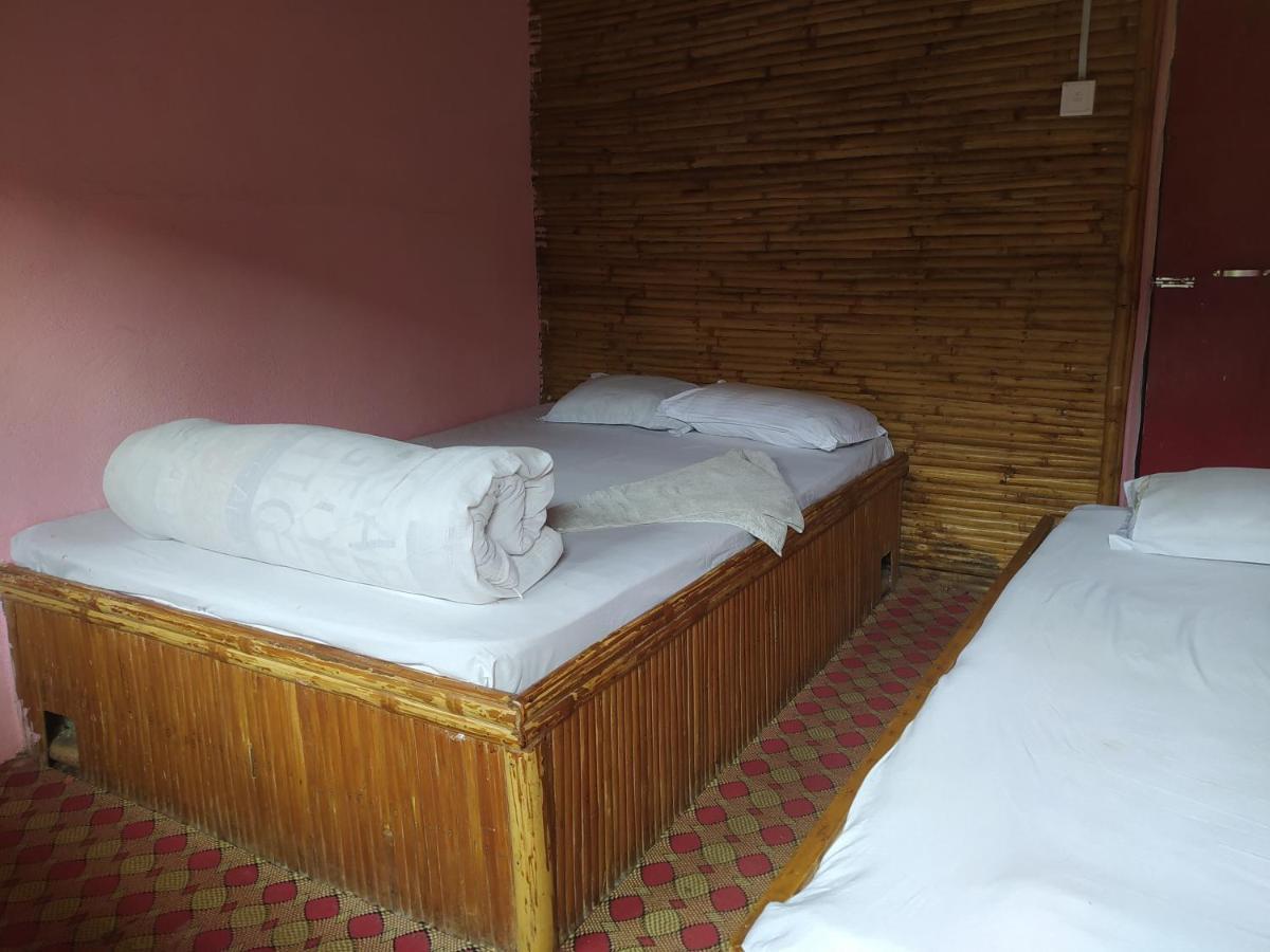 Hotel New Bamboo Palace Gorkha Exterior photo